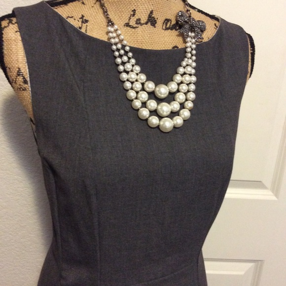 H&M formal dress - Picture 2 of 7